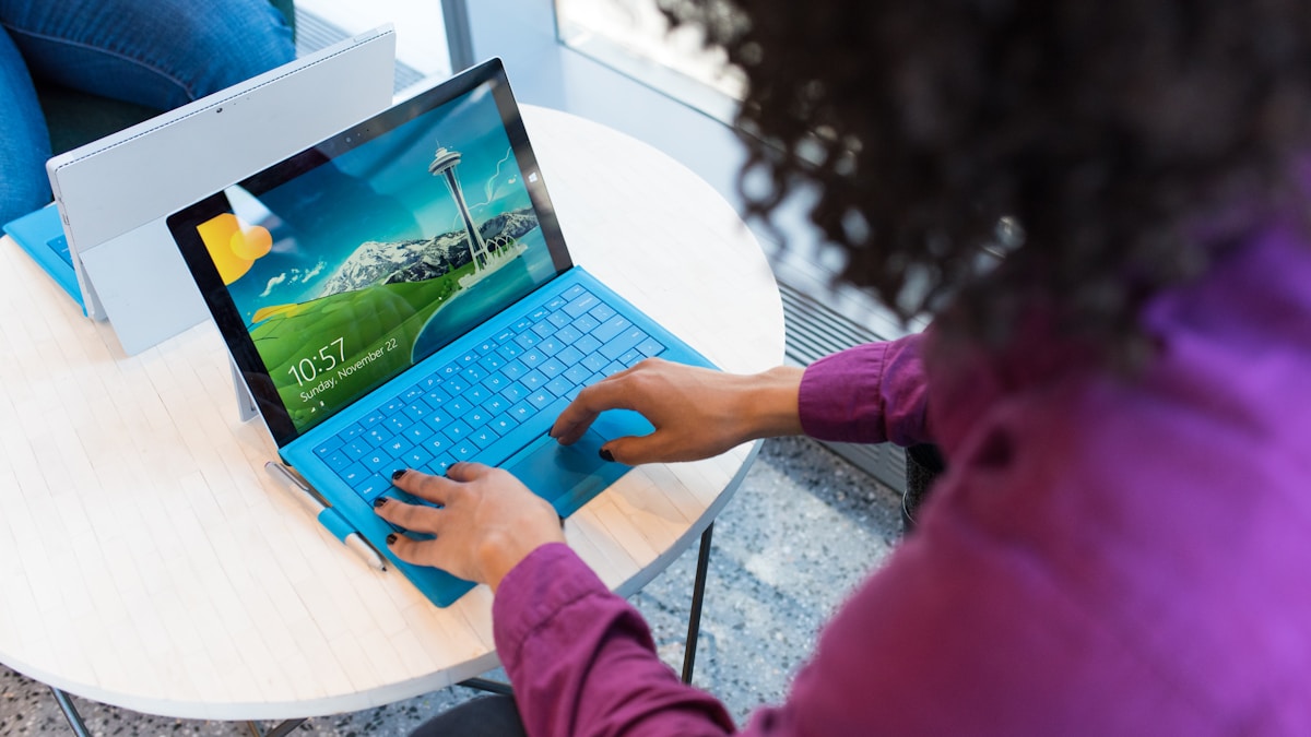 Best Hotel Guest Messaging Platforms in 2026: Complete Guide